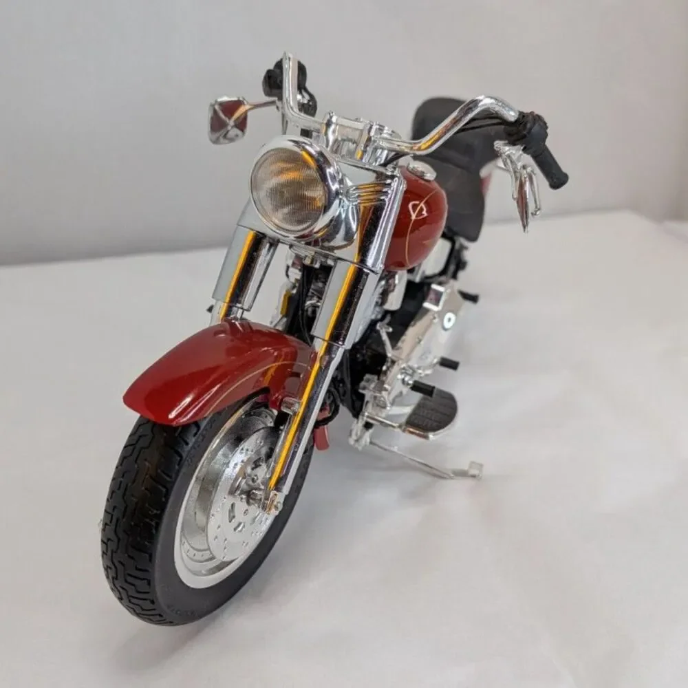 Harley Davidson Fat Boy Maisto 1:10 1999 FLSTF Red Diecast Motorcycle Model